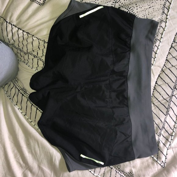 NEW Adidas climalite running shorts - Picture 3 of 4